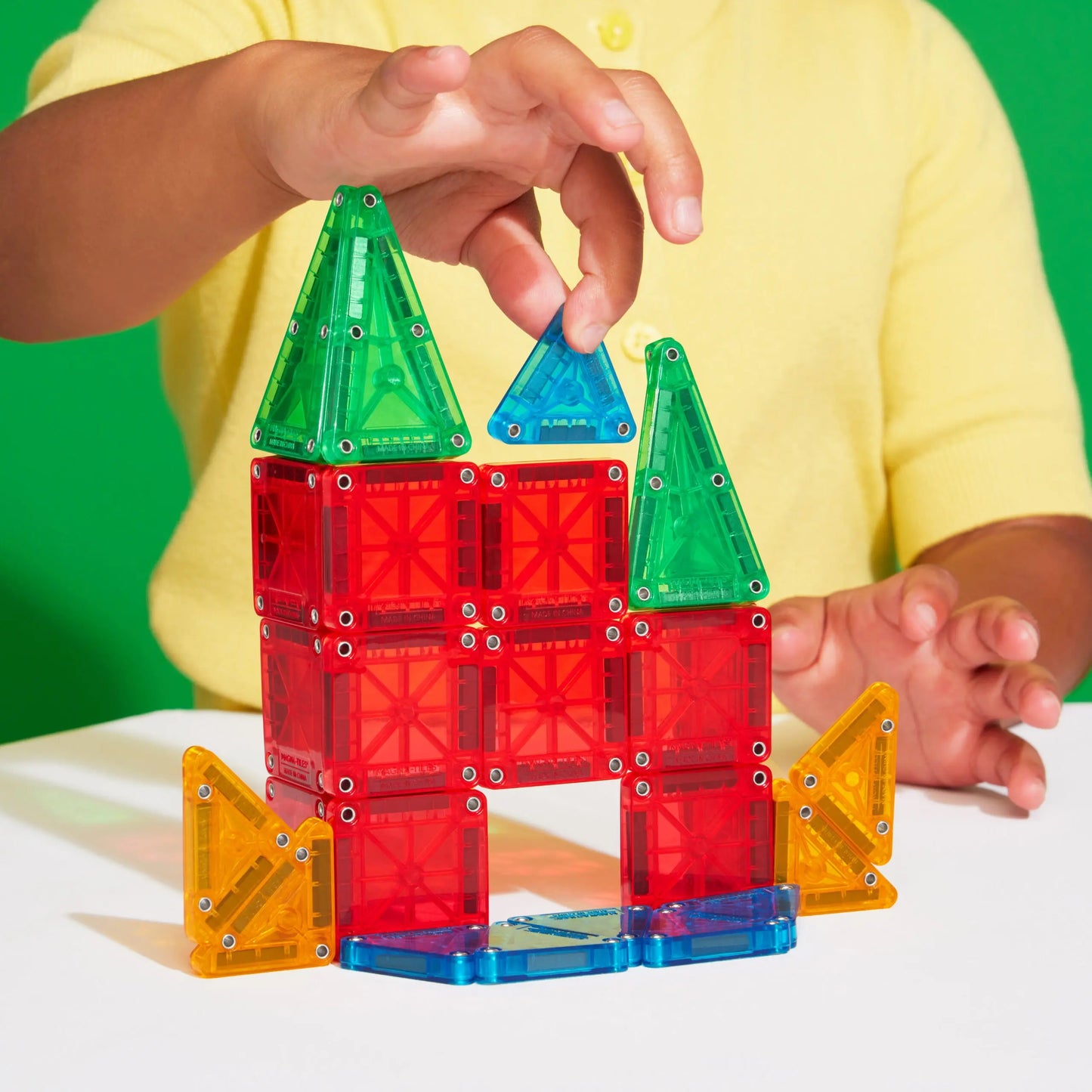 Magna-Tiles microMAGS 26 Piece Travel Set Bold Colors