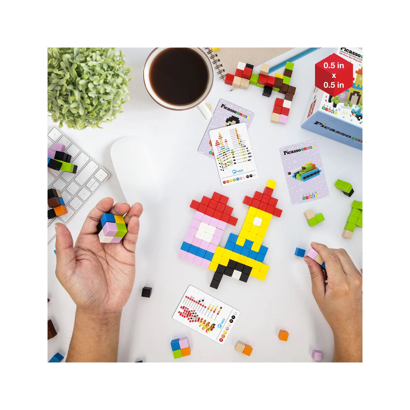 PicassoTiles Pixel Mini Magnetic Puzzle Cube 400 Piece Set