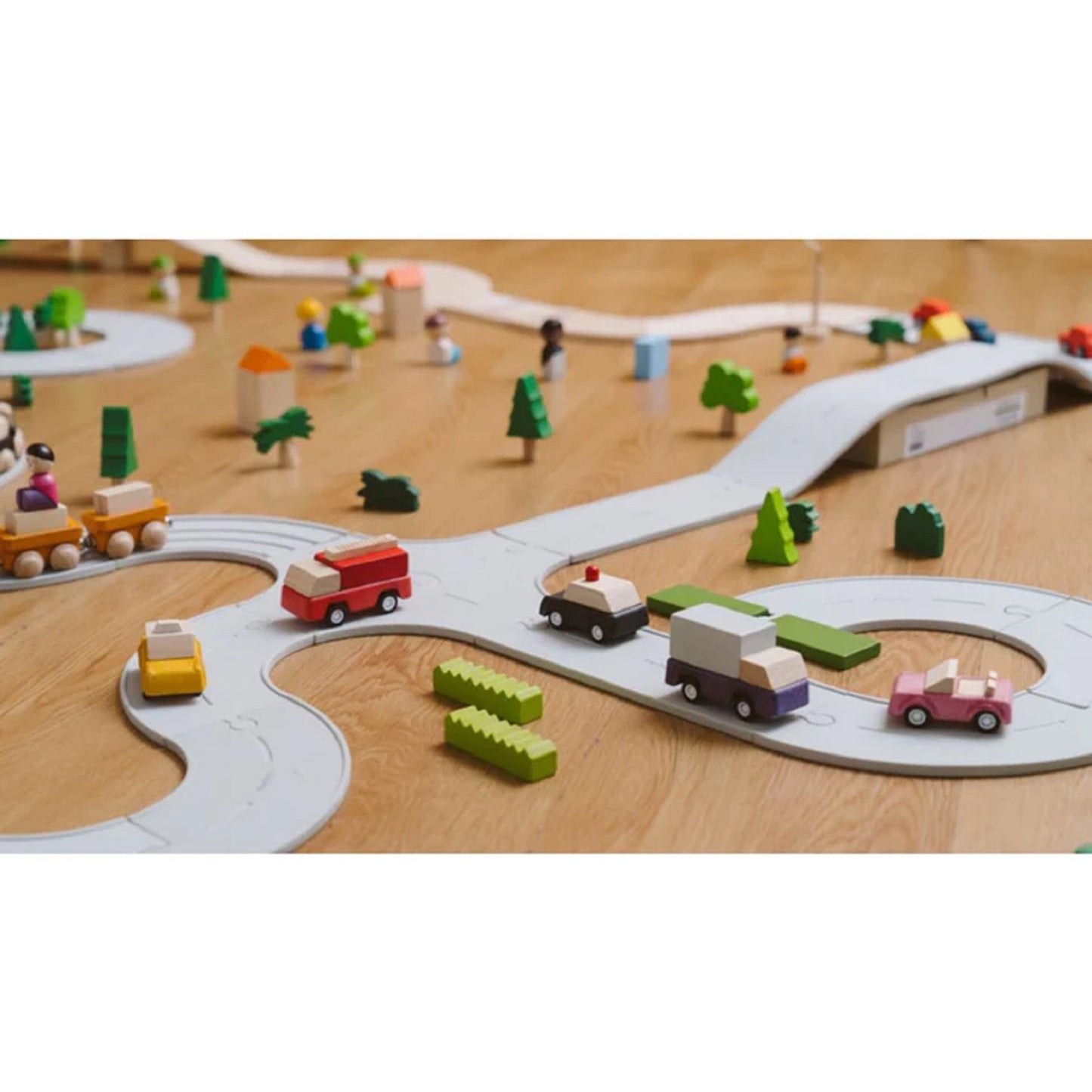 PlanToys Purple Delivery Truck