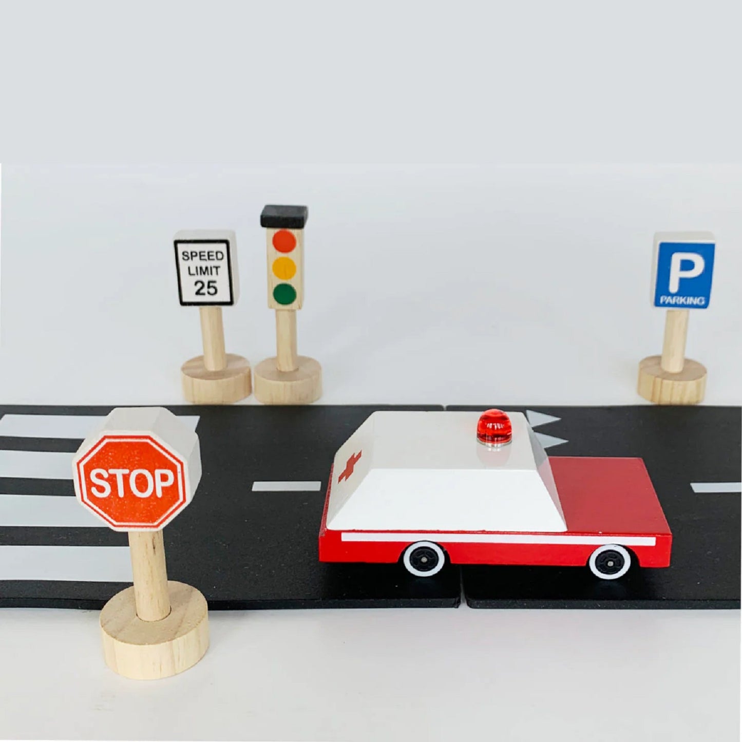 PlanToys Set Of Traffic Signs & Lights