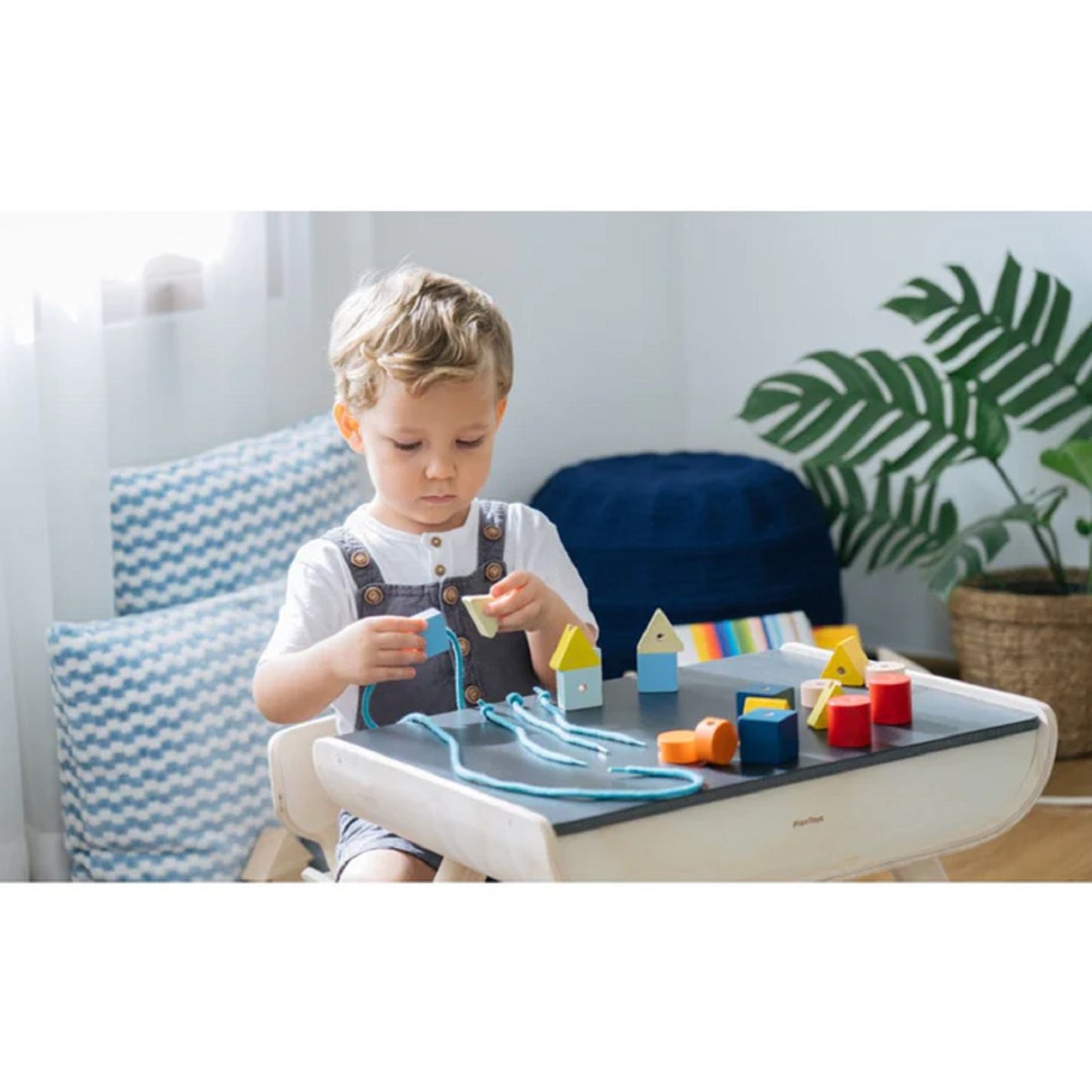 PlanToys Geo Lacing Beads - Unit Plus