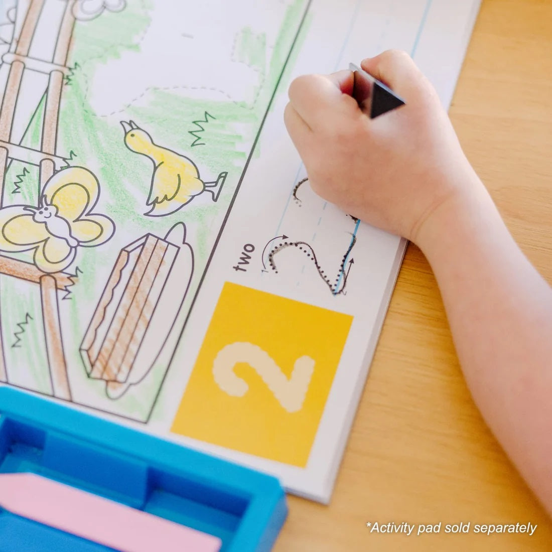 Melissa & Doug Jumbo Triangular Crayons