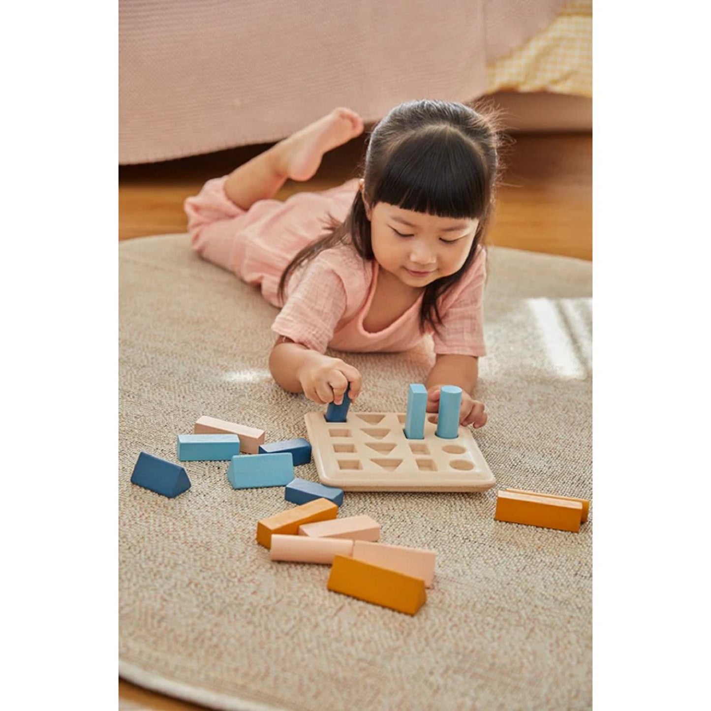 PlanToys Geometric Peg Board - Orchard