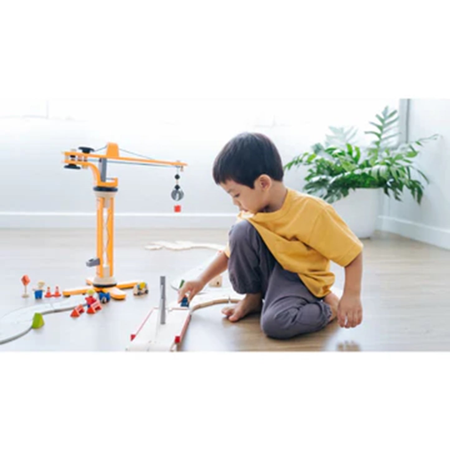 PlanToys Crane Set