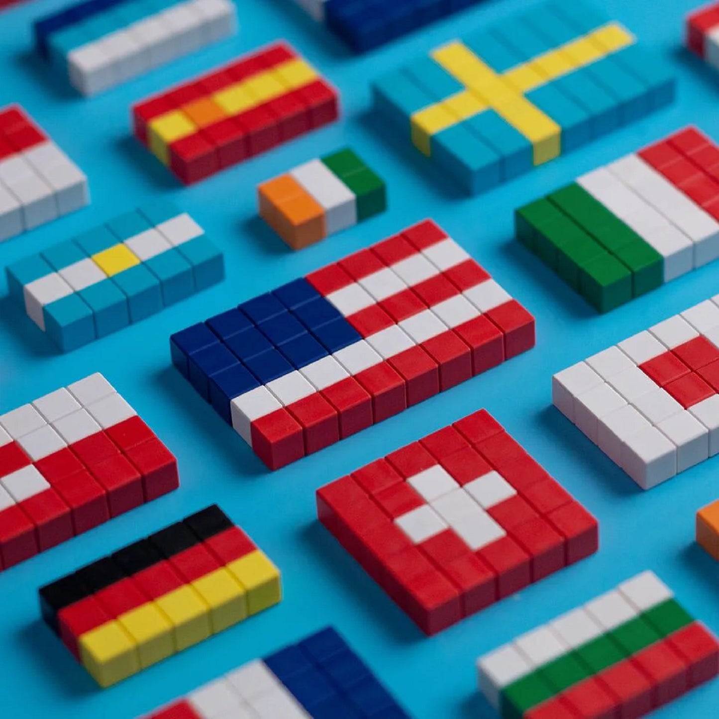 Pixio Flags 111 Magnetic Blocks in 8 Colors